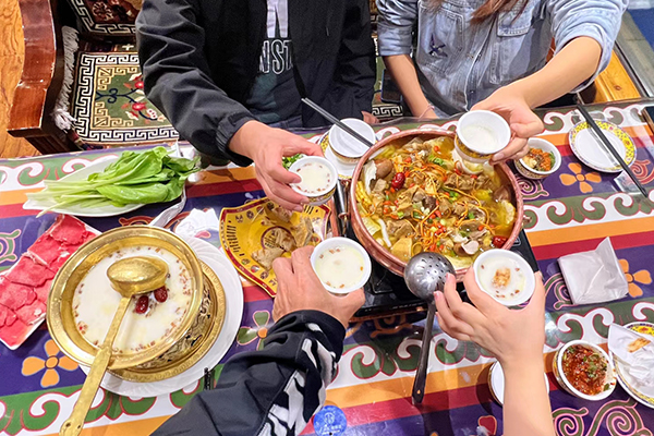 武漢到西藏旅游跟團要多少錢